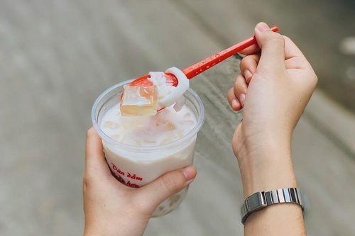Bản đồ ăn vặt 'xịn' nhất Vịnh Bắc Bộ đều di cư về Hà Nội hết rồi, food tour ngay thôi!