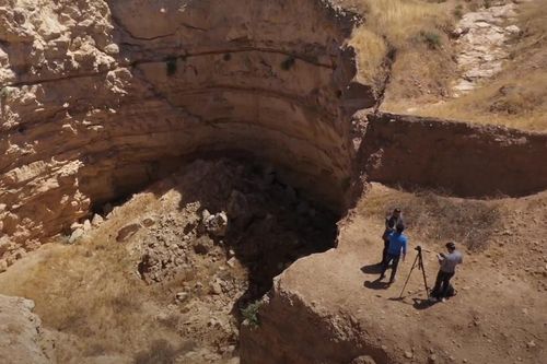 Phát hiện nấm mồ tập thể nơi IS hành quyết nạn nhân ở Iraq