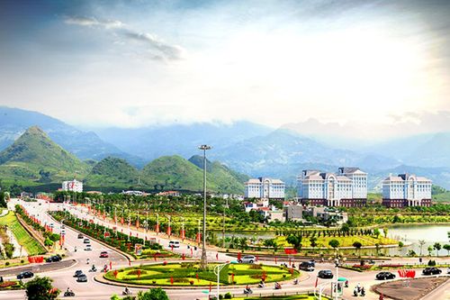 Lai Châu kiên trì thực hiện mục tiêu kép