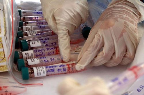 Bộ Y tế đã đăng ký mua vaccine của Nga và Anh