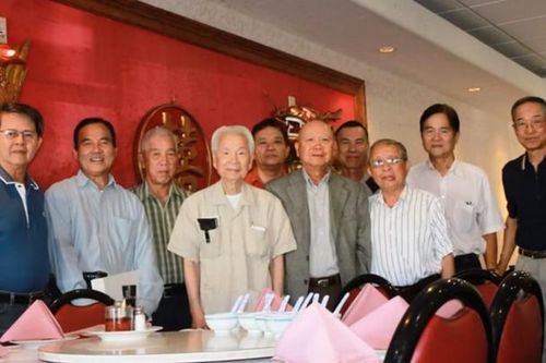 Tập sách minh oan cho đại thần triều Nguyễn