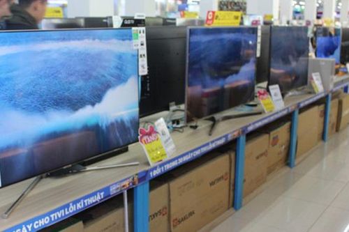 Ham giảm giá 50% khi mua tivi trưng bày, phải trả lại sau 2 tháng, đền bù 2 triệu