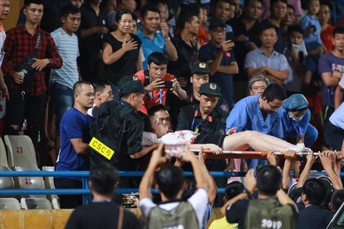 Lại một chuyện không bình thường