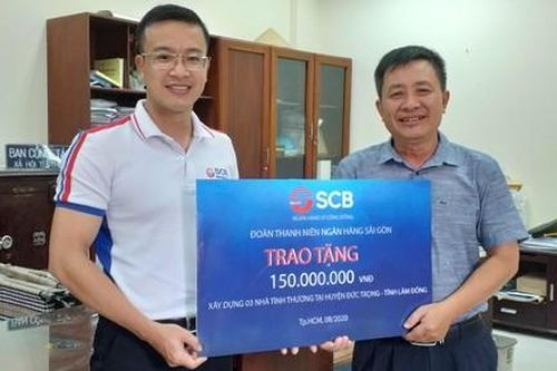 Đoàn thanh niên SCB tặng 3 căn nhà tình thương trị giá 150 triệu đồng