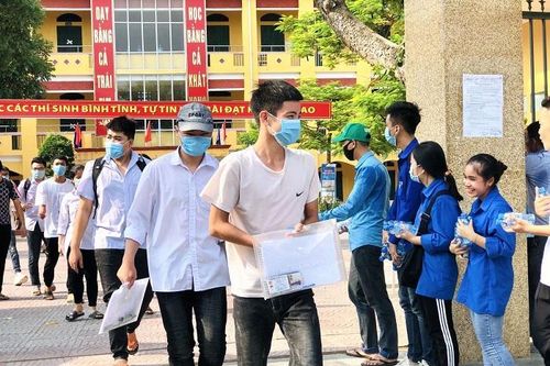 Học sinh, sinh viên Hải Dương nghỉ học từ 14/8