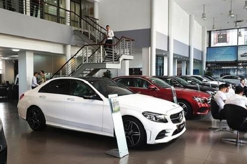 Hết cảnh nườm nượp mua xe 'né' tháng Ngâu