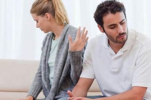 Nghe chồng luôn miệng bảo giờ vợ 'nuôi' với mọi người, chẳng biết nên vui hay buồn nữa?