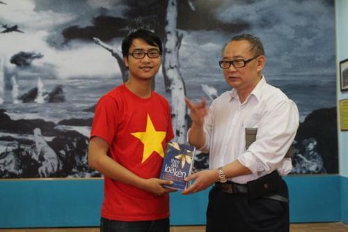 Nhà phê bình Ngô Thảo: Thâm trầm đổ bóng