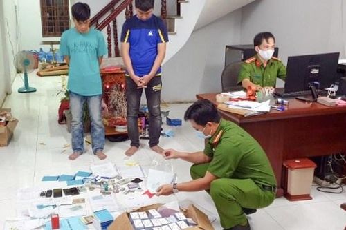 Hậu Giang: Tạm giữ hình sự 4 đối tượng liên quan đến 'tín dụng đen'