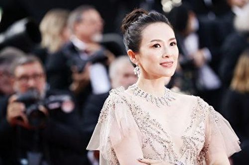 Chương Tử Di hét cát-xê cho 30 phút dự sự kiện