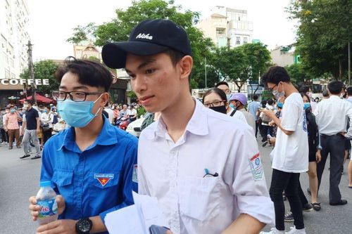 Bài kiểm tra tư duy hay, nhiều câu hỏi mang 'màu sắc Bách khoa'