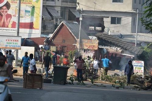 Bờ Biển Ngà: Biểu tình phản đối Tổng thống tái tranh cử, ít nhất 5 người thiệt mạng và hơn 100 người bị thương