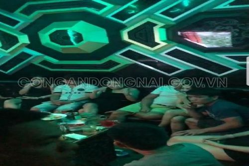 Đồng Nai: Phát hiện gần 50 nam, nữ đang hát hò nhảy múa giữa dịch Covid-19