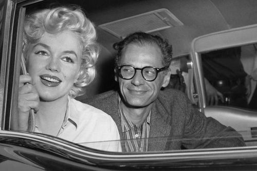 Loạt ảnh hiếm về Marilyn Monroe và người chồng cuối cùng