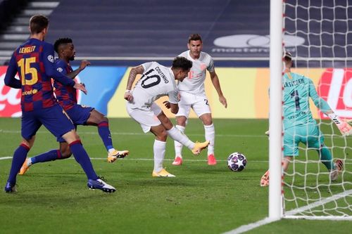 Barcelona chạm cột mốc tồi tệ nhất lịch sử dự Champions League