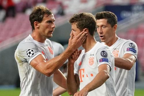 'Vùi dập' Barca 8-2, Bayern thẳng tiến vào bán kết Champions League
