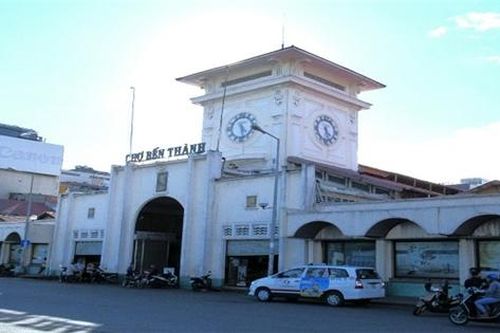 Chợ Bến Thành tiêu điều trong đại dịch