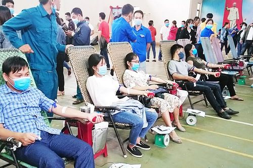 Ia Grai: Gần 400 người tham gia hiến máu tình nguyện