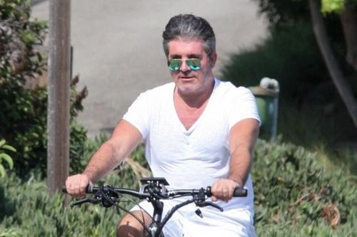 Simon Cowell từ bỏ chế độ ăn chay