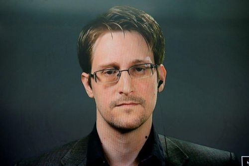 Luật sư của Snowden lên tiếng sau phát biểu mới của ông Trump