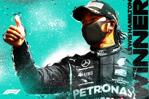 Hamilton đi vào lịch sử F1