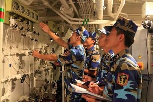 Xây dựng những con tàu 'chính quy, mẫu mực'