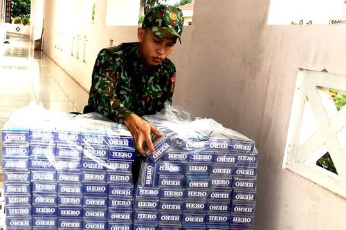 Đồn Biên phòng Vĩnh Ngươn bắt giữ 30 vụ buôn lậu, thu giữ hàng hóa trị giá hơn 1,1 tỷ đồng