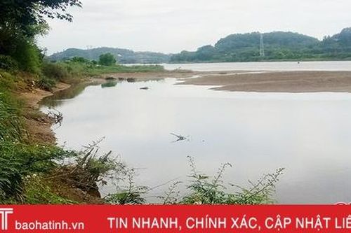 Gần 14 tỷ đồng xây kè ngăn sạt lở bờ sông Ngàn Sâu ở xã miền núi Hà Tĩnh