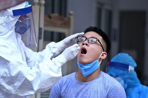 Hà Nội: Khoanh vùng, cách ly F1, F2 của ca dương tính SARS-CoV-2 mới