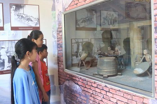 Tháng tám, về thăm Khu lưu niệm Chủ tịch Tôn Đức Thắng