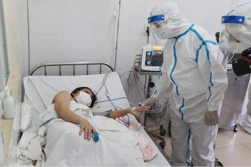 Sức khỏe sản phụ mắc COVID-19 sinh mổ tại Đà Nẵng ra sao?