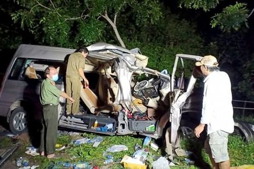 Khởi tố vụ tai nạn giao thông làm 15 người thương vong tại Bình Thuận