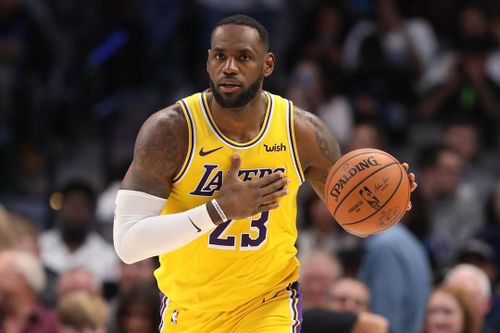 LeBron James và những sao bóng rổ đáng xem ở NBA