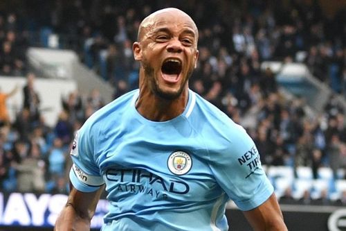 Huyền thoại Man City thông báo giải nghệ