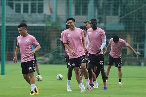 'Văn Hậu về Hà Nội như về nhà'