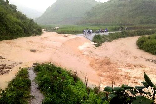Chủ động ứng phó với áp thấp nhiệt đới, mưa lũ và động đất