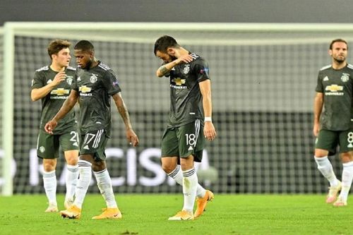 Thua Sevilla, MU trắng tay mùa thứ 3 liên tiếp