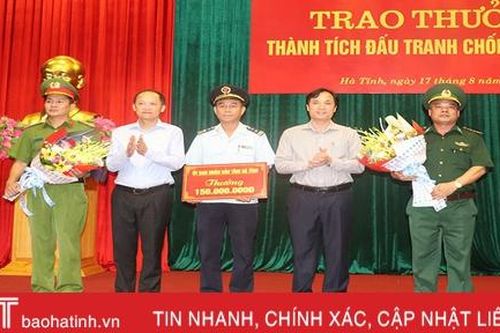 Hà Tĩnh trao thưởng cho các lực lượng phá chuyên án ma túy lớn