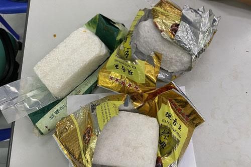 Triệt phá băng nhóm giấu 3kg ma túy tổng hợp vào quả bí ngô