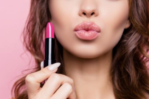 7 cách dễ nhất giúp bạn chọn son môi hợp với mình