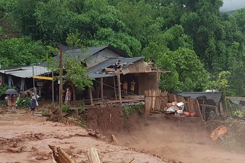 Ứng phó áp thấp nhiệt đới gần Biển Đông và động đất tại Sơn La