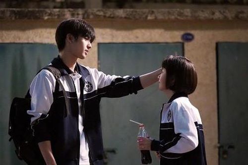 ''Lấy Danh Nghĩa Người Nhà'': Đến lúc biên kịch ''bẻ lái'' cực gắt, khán giả đỡ không kịp