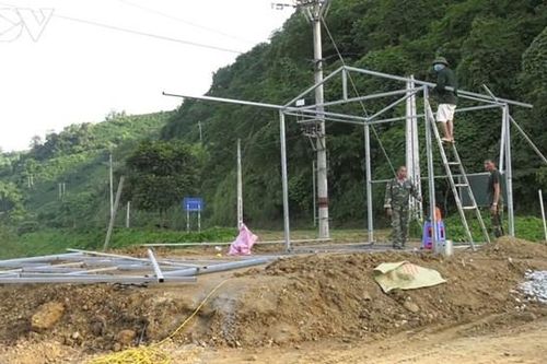 Lào Cai: Kiên cố hóa 22 chốt dã chiến phòng, chống dịch trên biên giới