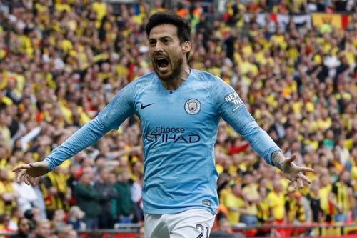 Lazio tức giận vì bị David Silva lật kèo