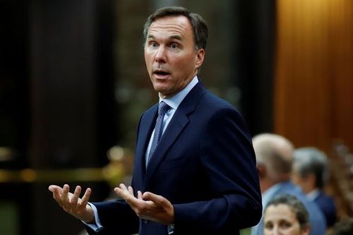 Bộ trưởng Tài chính Canada từ chức sau tranh cãi với thủ tướng