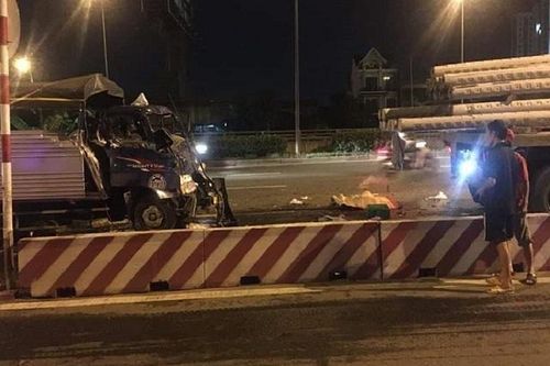 Tin tức tai nạn giao thông mới nhất hôm nay 18/8: Bị xe ben cán, một phụ nữ tử vong