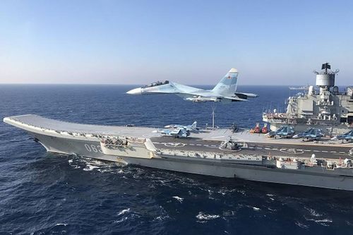 'Bùa hộ mệnh' giúp tàu sân bay di chuyển chậm vẫn khó trúng tên lửa