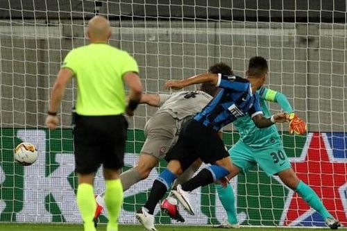 Inter Milan đè bẹp Shakhtar vào chung kết Europa League