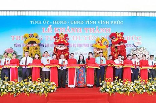 Trường THPT chuyên Vĩnh Phúc phấn đấu thành 1 trong 15 Trường THPT chuyên trọng điểm của cả nước