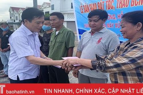 Bàn giao đất tái định cư cho 41 hộ dân xung quanh Nhà máy rác Phú Hà